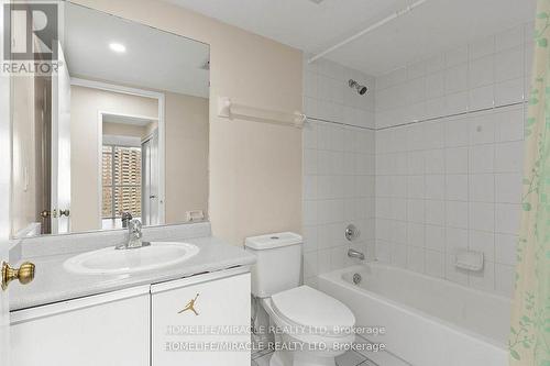 1610 - 1 Rowntree Road, Toronto, ON - Indoor Photo Showing Bathroom