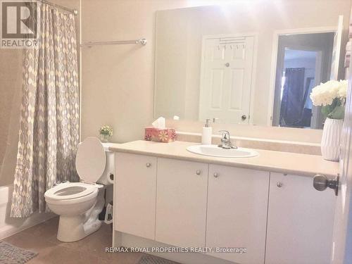 20 Silvester Street, Ajax, ON - Indoor Photo Showing Bathroom