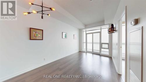 3503 - 89 Dunfield Avenue, Toronto, ON - Indoor Photo Showing Other Room