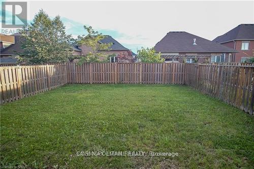 4360 Chemonda Street, Niagara Falls, ON - Outdoor