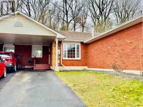 19 Galileo Boulevard, Brantford, ON - Outdoor