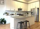 3086 Perkins Way, Oakville, ON  - Indoor Photo Showing Kitchen With Double Sink With Upgraded Kitchen 