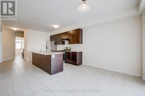 12 Beatty Avenue, Thorold, ON - Indoor Photo Showing Kitchen