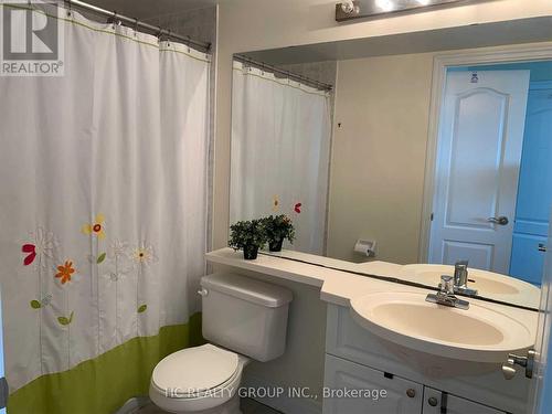 1009 - 188 Doris Avenue, Toronto, ON - Indoor Photo Showing Bathroom