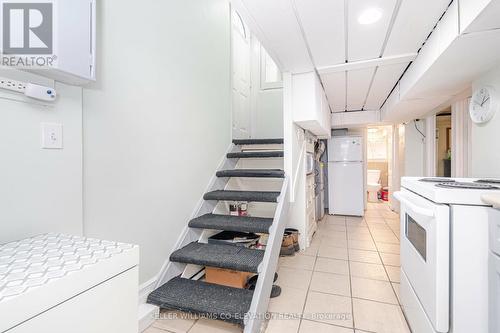 387 Hopewell Avenue, Toronto, ON - Indoor Photo Showing Kitchen