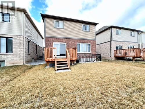 7266 Parkside Road, Niagara Falls (222 - Brown), ON - Outdoor With Deck Patio Veranda With Exterior