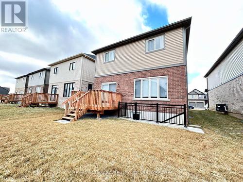 7266 Parkside Road, Niagara Falls (222 - Brown), ON - Outdoor With Deck Patio Veranda With Exterior