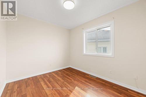 6059 Pineglade Crescent, Ottawa, ON - Indoor Photo Showing Other Room