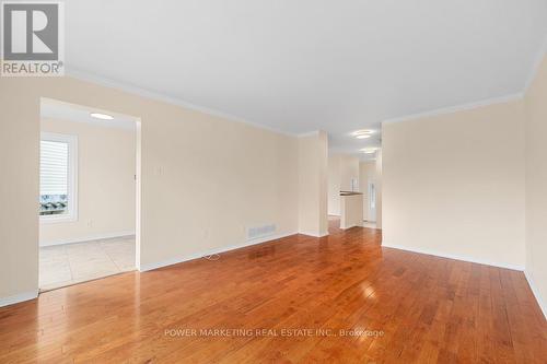 6059 Pineglade Crescent, Ottawa, ON - Indoor Photo Showing Other Room