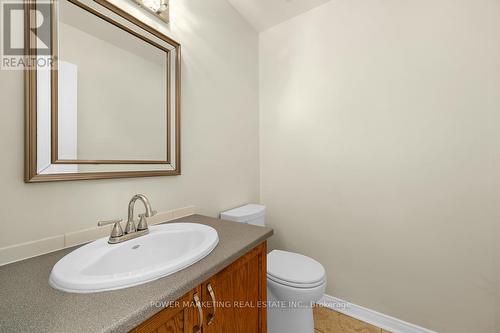 6059 Pineglade Crescent, Ottawa, ON - Indoor Photo Showing Bathroom