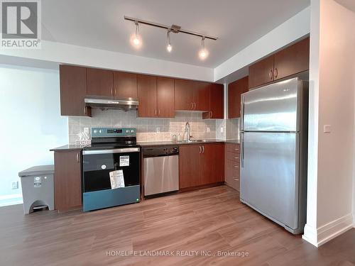 222 - 370 Highway 7 E, Richmond Hill, ON - Indoor Photo Showing Kitchen