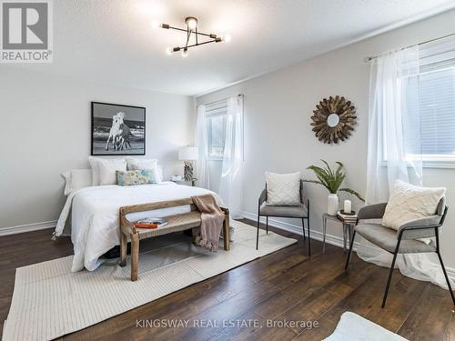 4885 Capri Crescent, Burlington, ON - Indoor Photo Showing Bedroom