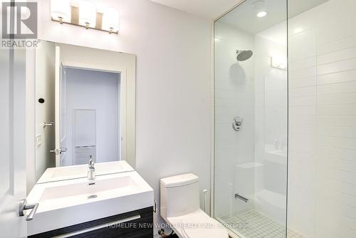 1014 - 8081 Birchmount Road, Markham, ON - Indoor Photo Showing Bathroom