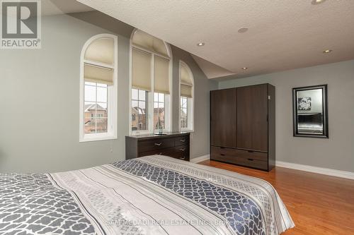 7350 Black Walnut Trail, Mississauga, ON - Indoor Photo Showing Bedroom