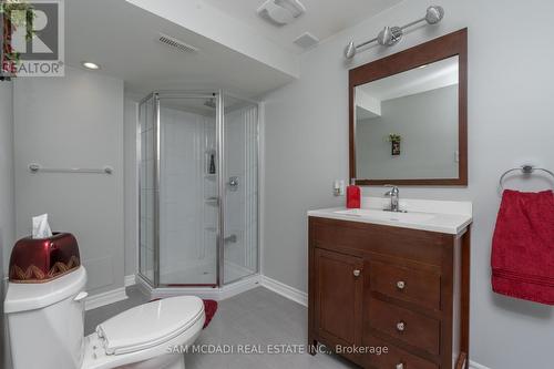 7350 Black Walnut Trail, Mississauga, ON - Indoor Photo Showing Bathroom