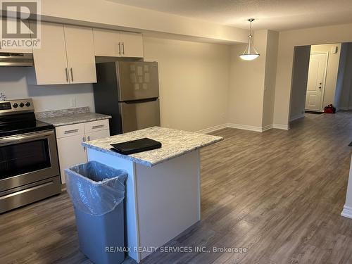 84 - 7768 Ascot Circle, Niagara Falls, ON - Indoor Photo Showing Kitchen