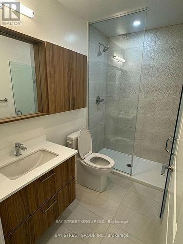 1802 - 50 Upper Mall Way, Vaughan, ON - Indoor Photo Showing Bathroom