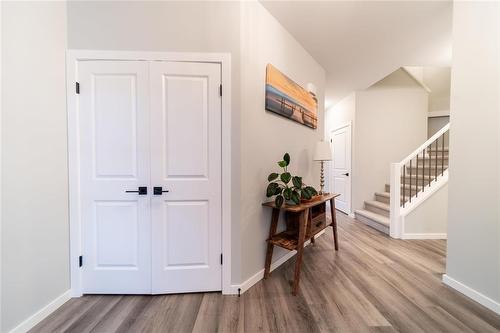 254 Tanager Trail, Winnipeg, MB - Indoor Photo Showing Other Room