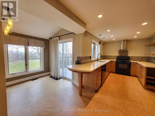 107 Bolland Crescent, Ajax, ON - Indoor Photo Showing Kitchen