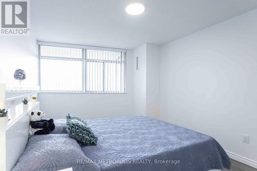 808 - 3151 Bridletowne Circle, Toronto, ON - Indoor Photo Showing Bedroom