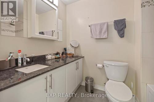 2607 - 242 Rideau Street, Ottawa, ON - Indoor Photo Showing Bathroom