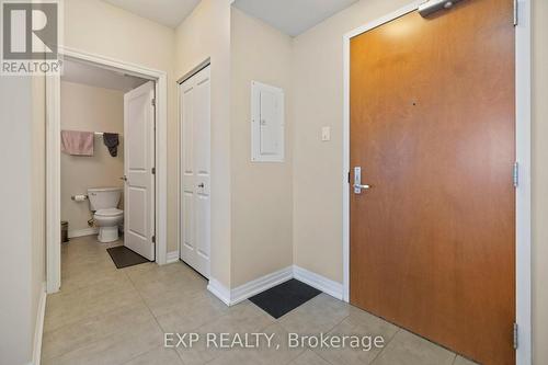 2607 - 242 Rideau Street, Ottawa, ON - Indoor Photo Showing Other Room