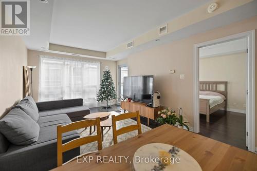 2607 - 242 Rideau Street, Ottawa, ON - Indoor