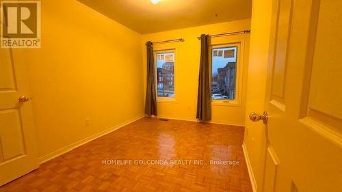 82 Ellesmere Street E, Richmond Hill, ON - Indoor Photo Showing Other Room