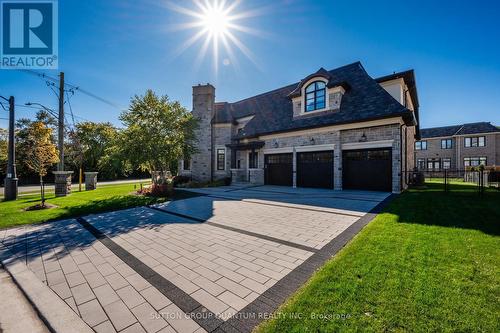 1207 Lakeshore Road W, Oakville, ON - Outdoor