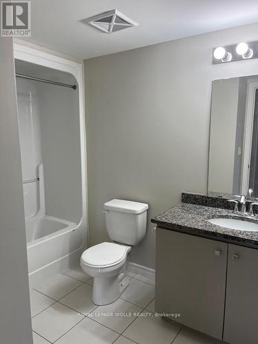 411 - 50 Bryan Court, Kitchener, ON - Indoor Photo Showing Bathroom