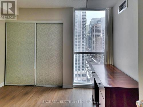 1505 - 801 Bay Street, Toronto, ON - Indoor Photo Showing Other Room