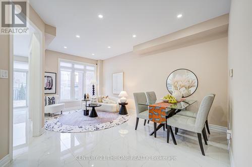 17 Venture Avenue, Richmond Hill, ON - Indoor Photo Showing Dining Room