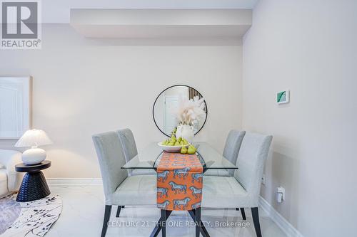 17 Venture Avenue, Richmond Hill, ON - Indoor Photo Showing Dining Room