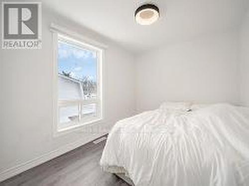 14 Tindale Road, Brampton, ON - Indoor Photo Showing Bedroom