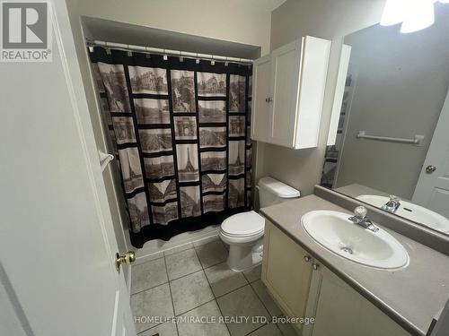 Upper - 32 Earlsbridge Boulevard, Brampton, ON - Indoor Photo Showing Bathroom