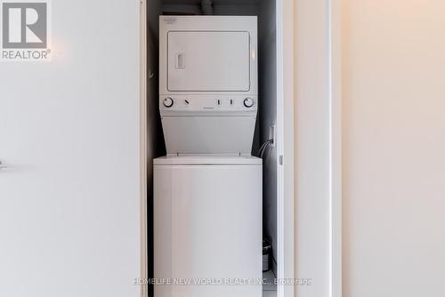 1805 - 1815 Yonge Street, Toronto, ON - Indoor Photo Showing Laundry Room