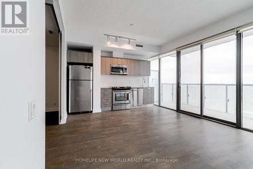 1805 - 1815 Yonge Street, Toronto, ON - Indoor Photo Showing Kitchen