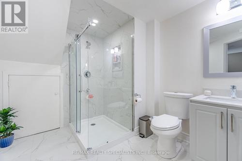 2289 Melissa Crescent, Burlington, ON - Indoor Photo Showing Bathroom