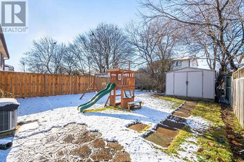 2289 Melissa Crescent, Burlington, ON - Outdoor With Backyard