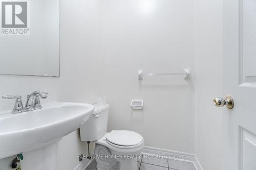 384 Michener Place S, Milton, ON - Indoor Photo Showing Bathroom