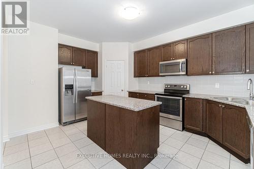 384 Michener Place S, Milton, ON - Indoor Photo Showing Kitchen With Stainless Steel Kitchen