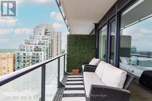 1106 - 185 Roehampton Avenue, Toronto, ON - Outdoor With Balcony With Exterior