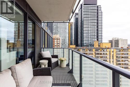 1106 - 185 Roehampton Avenue, Toronto, ON - Outdoor With Balcony With Exterior