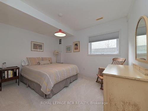 838742 4Th Line E, Mulmur, ON - Indoor Photo Showing Bedroom