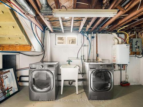 Bsmt-12 Chiswick Ave, Toronto, ON - Indoor Photo Showing Laundry Room