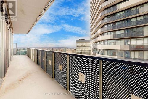 55 Cooper Street, Toronto, ON - Outdoor With Balcony With Exterior