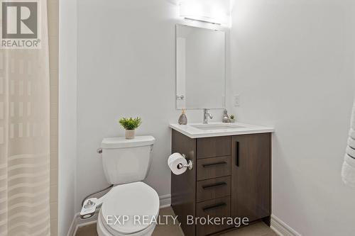 81 Canvasback Ridge, Ottawa, ON - Indoor Photo Showing Bathroom