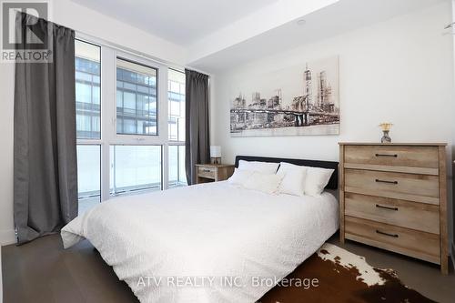 5313 - 7 Grenville Street, Toronto, ON - Indoor Photo Showing Bedroom