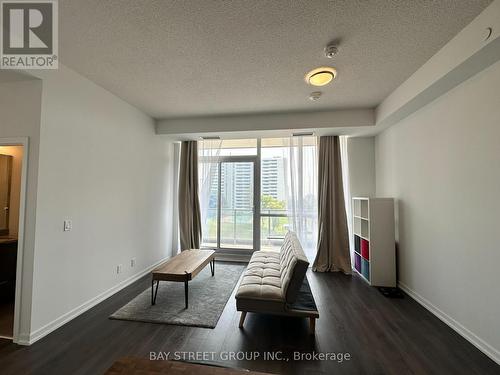 303 - 36 Forest Manor Road, Toronto, ON - Indoor