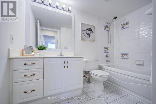 1516 - 1883 Mcnicoll Avenue, Toronto, ON - Indoor Photo Showing Bathroom